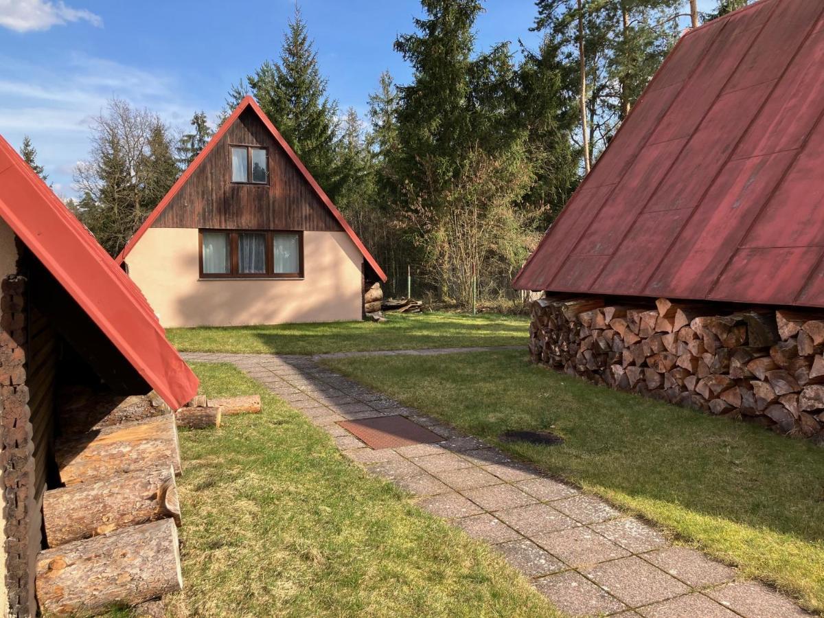 Raj Sportovni A Rekreacni Resort Branzez Kněžmost Esterno foto