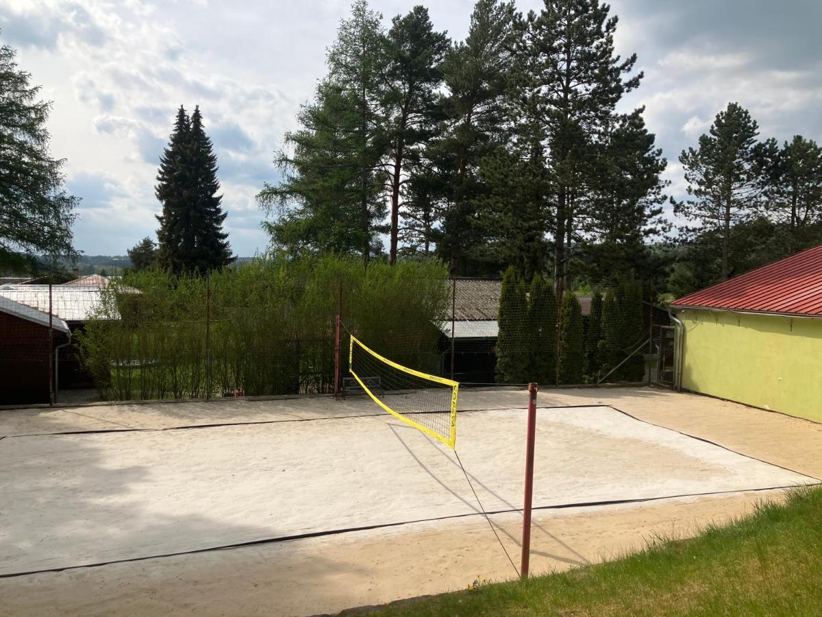 Raj Sportovni A Rekreacni Resort Branzez Kněžmost Esterno foto