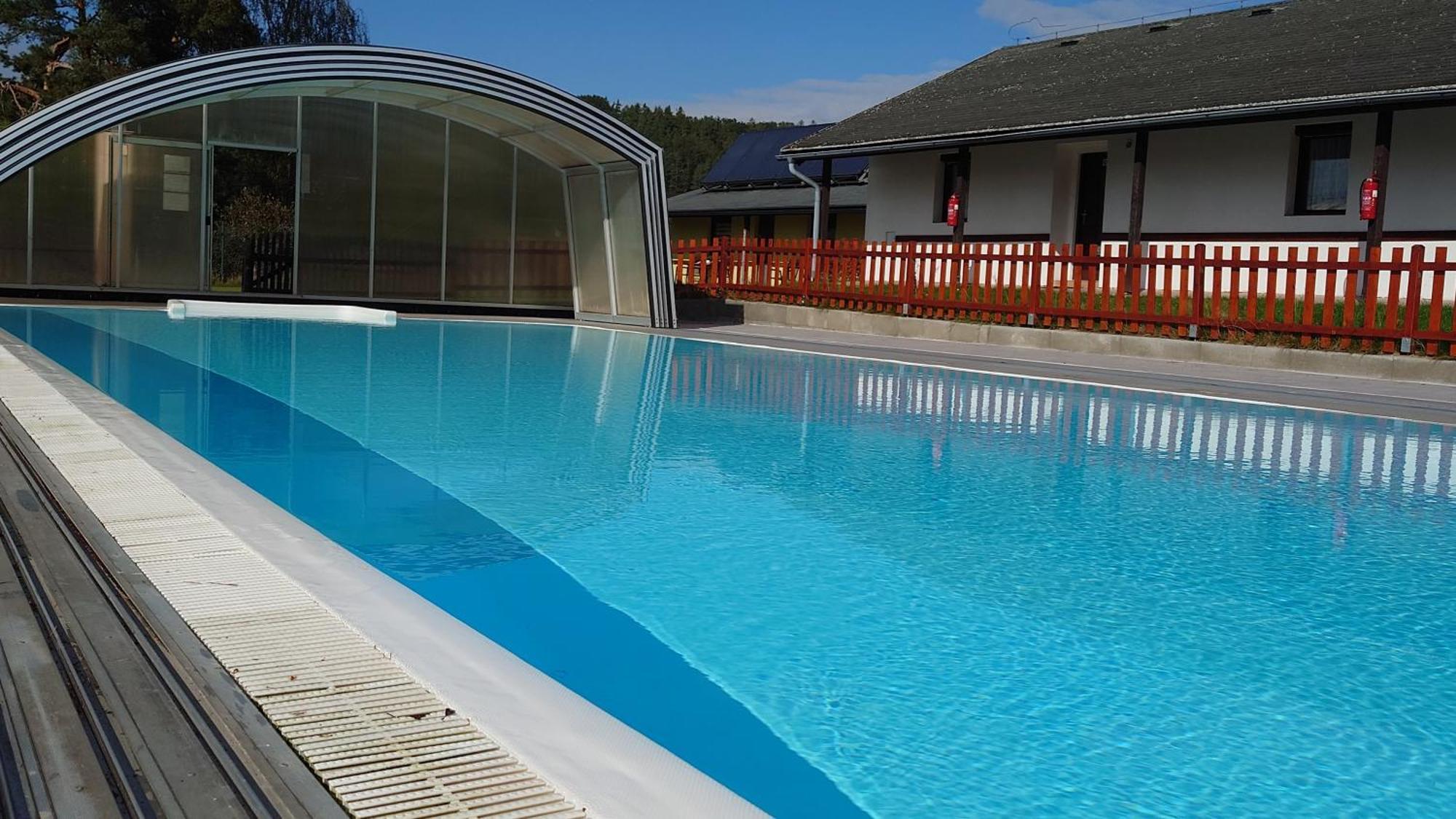 Raj Sportovni A Rekreacni Resort Branzez Kněžmost Esterno foto