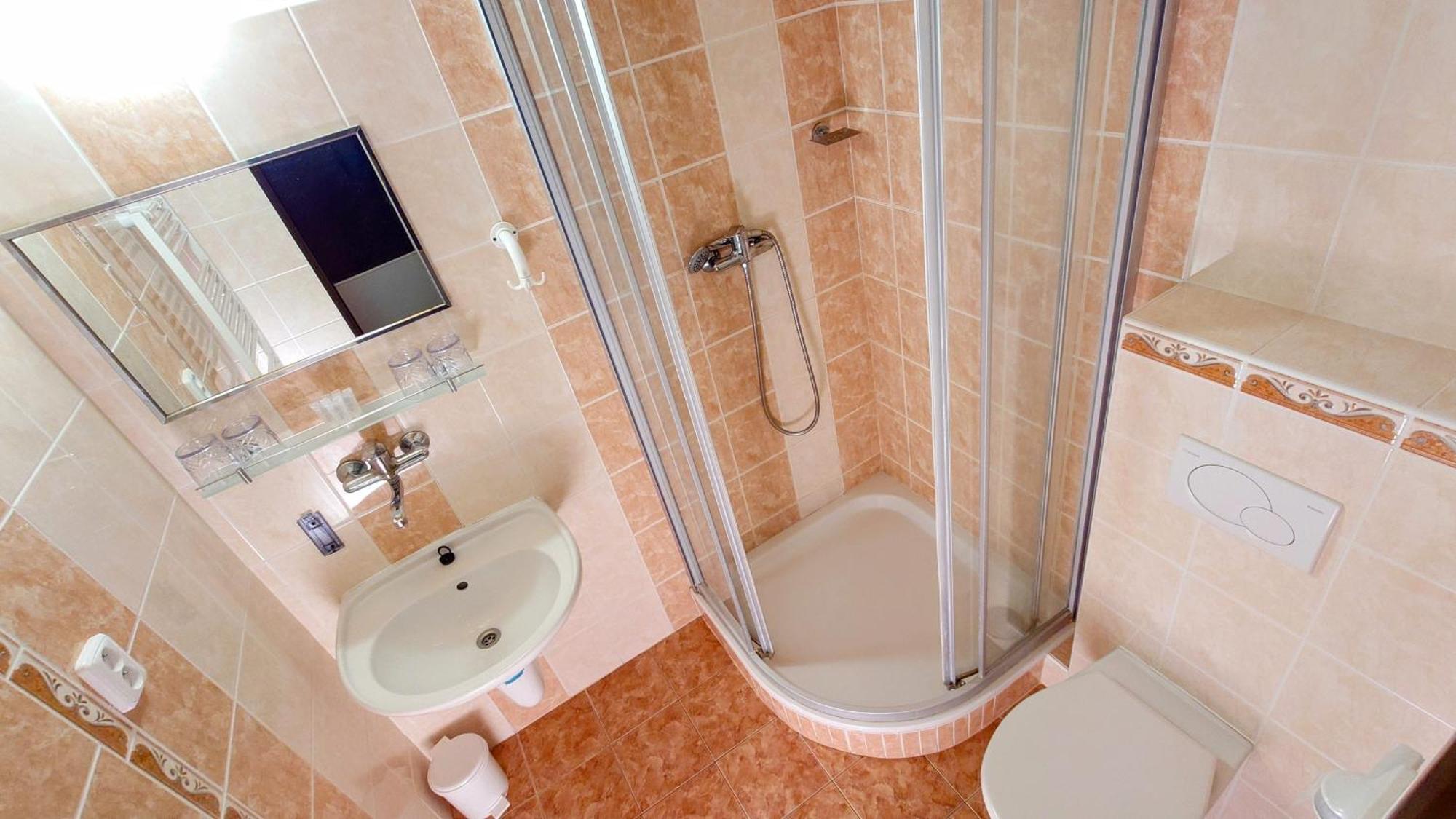 Raj Sportovni A Rekreacni Resort Branzez Kněžmost Esterno foto